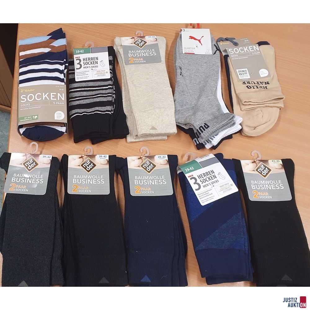 26 Paar Socken
