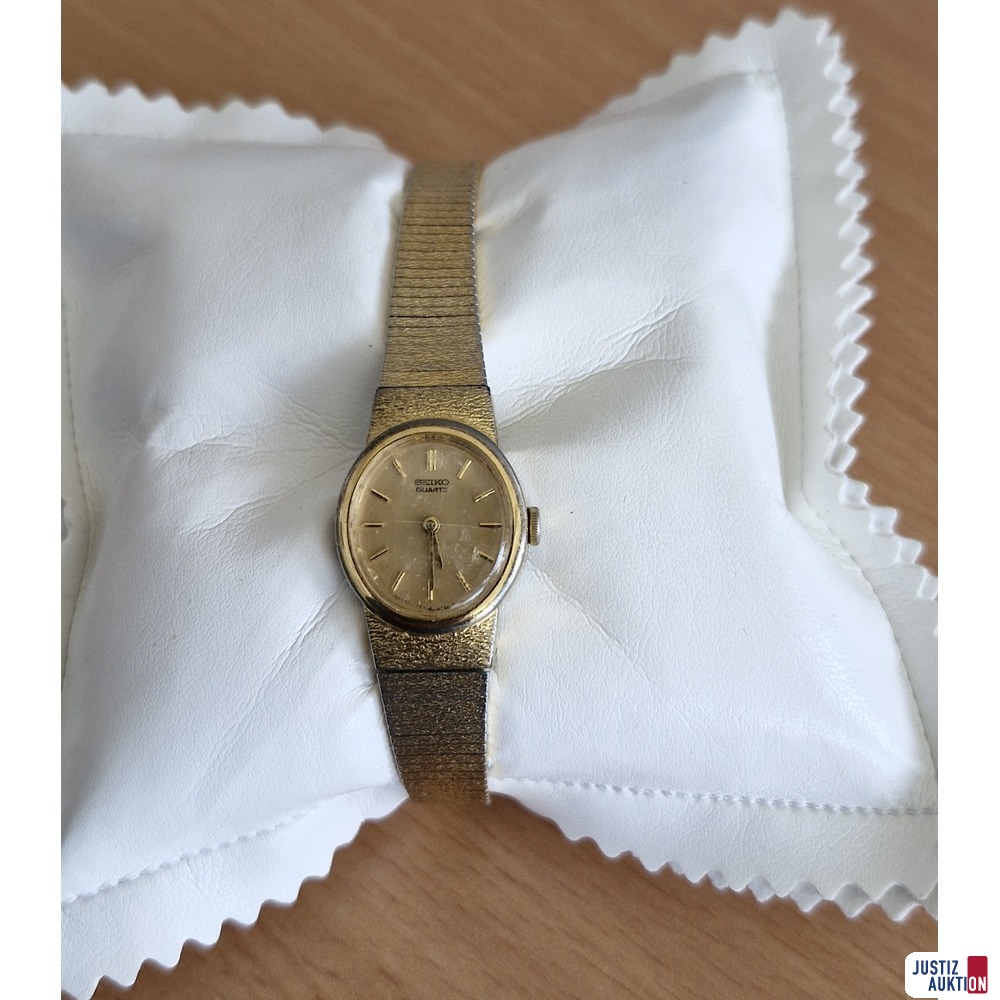 Uhr von Seiko