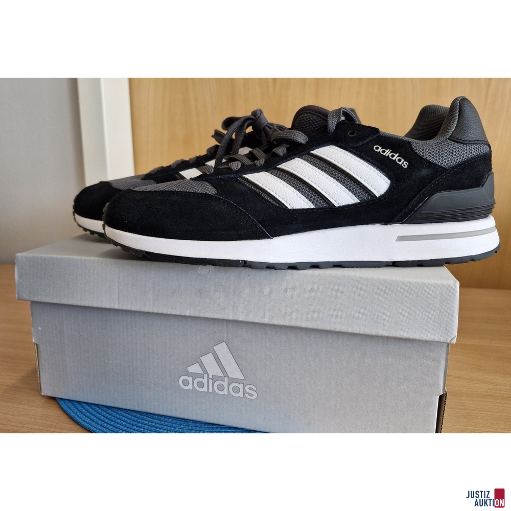 Adidas Turnschuhe