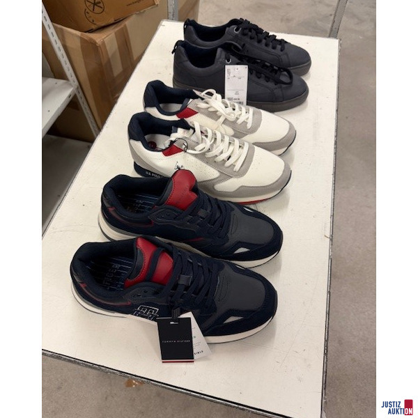 3 Paar Schuhe neuwertig – foto 2 – kavel bij Justiz-Auktion, Bochum