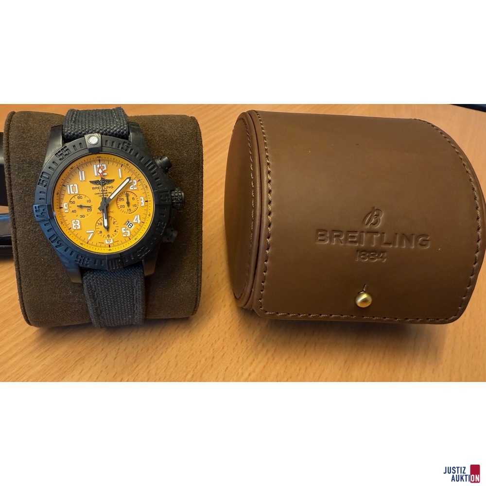 Uhr mit Etui