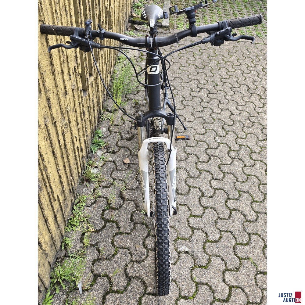 vorne