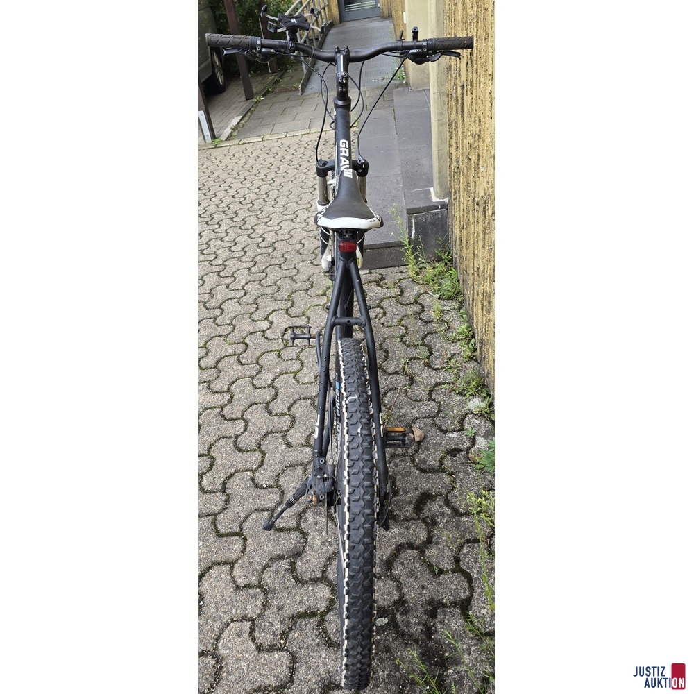 hinten