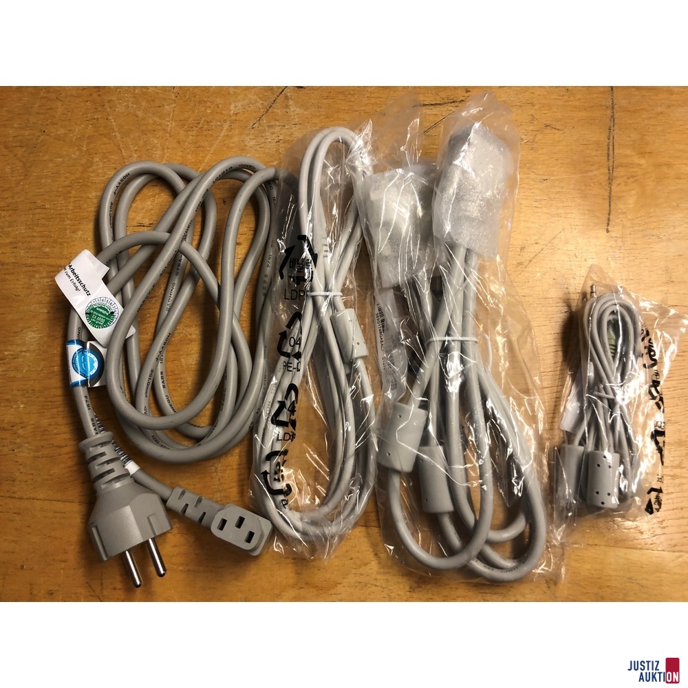 Mitgelieferte Kabel