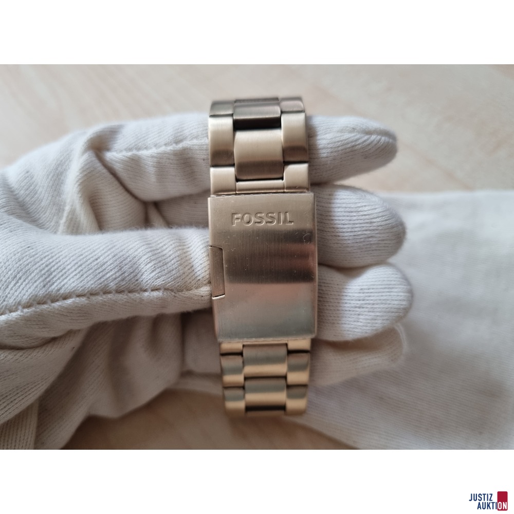 Uhr