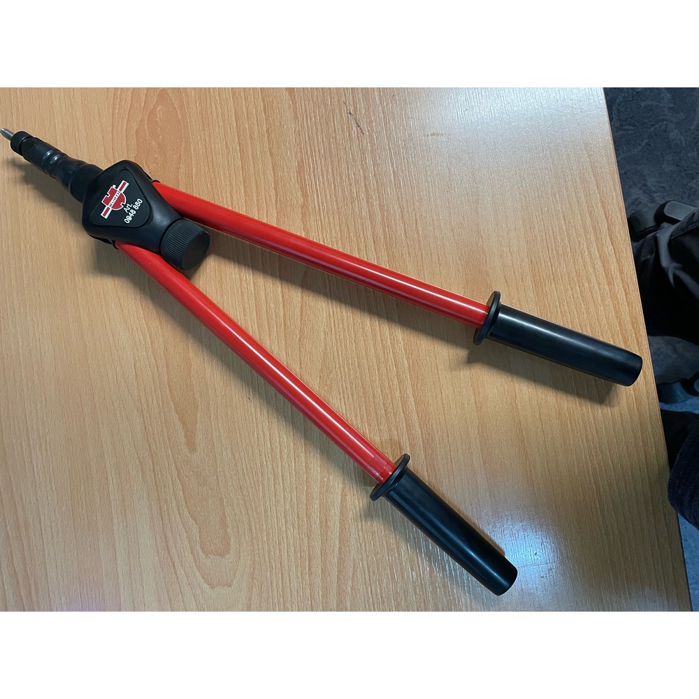 Würth - Einnietmuttern-Setzzange