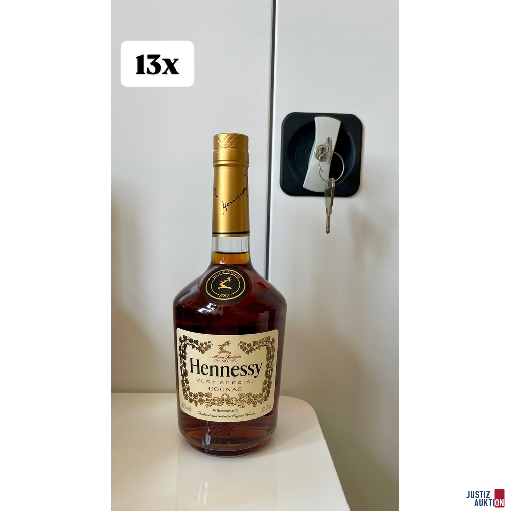 13 x Hennessy Cognac