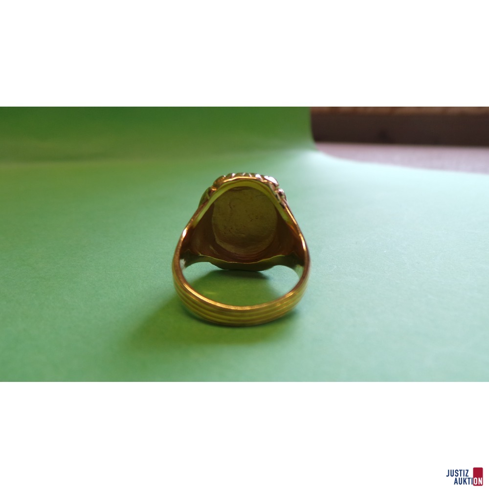 Ring hinten