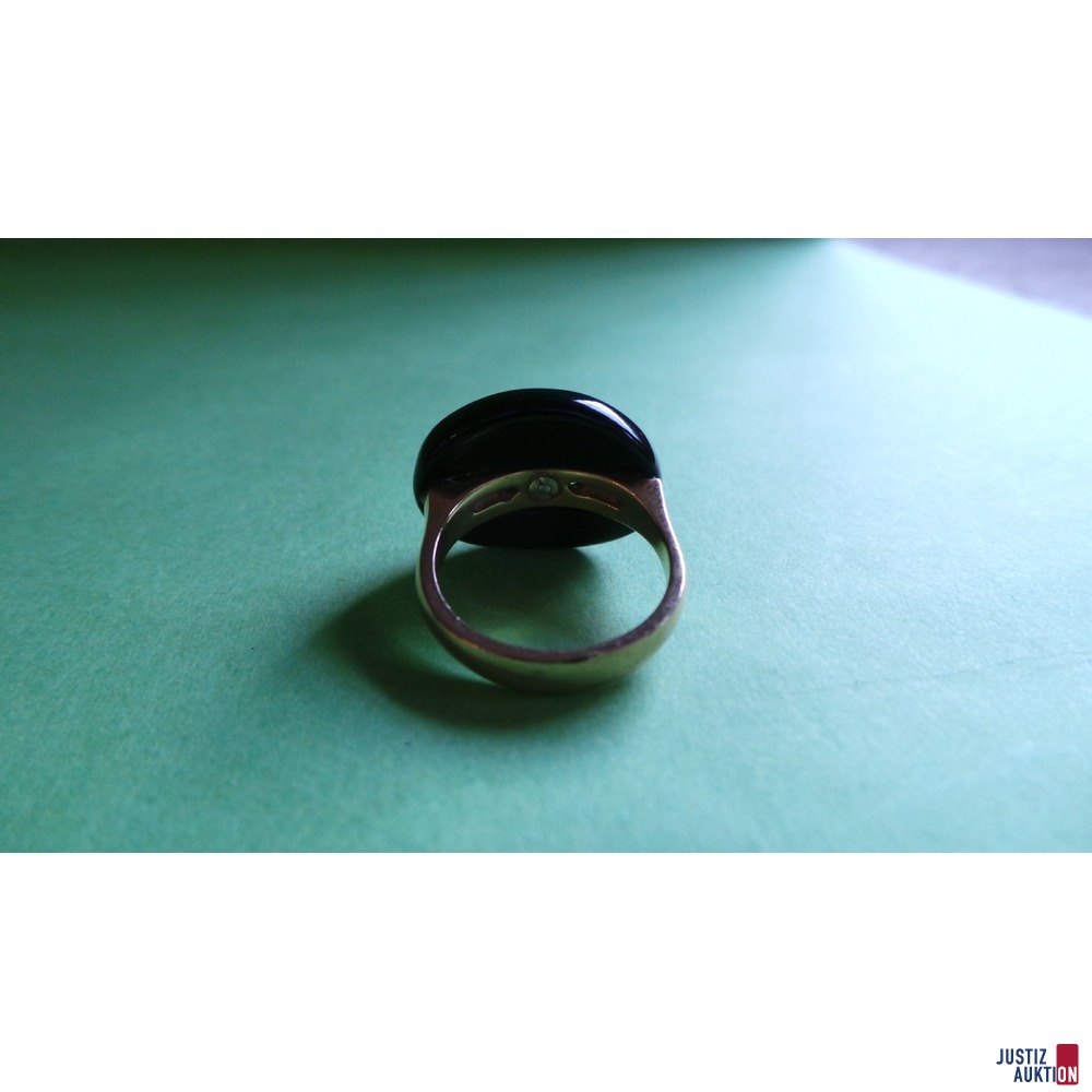 Ring hinten