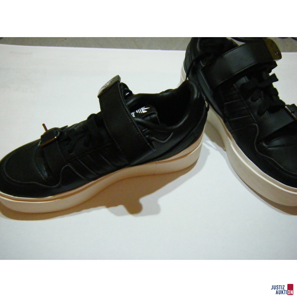 ADIDAS Sneaker