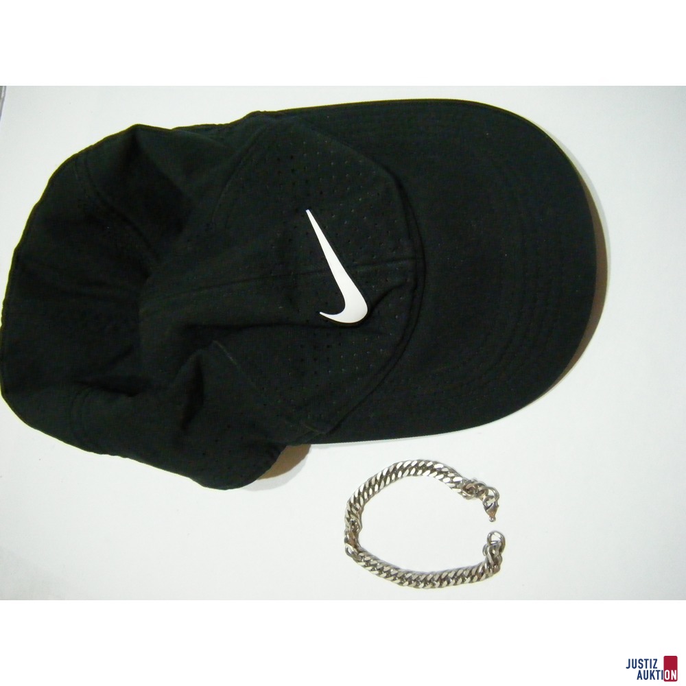 Nike Basecap u. Armkettchen