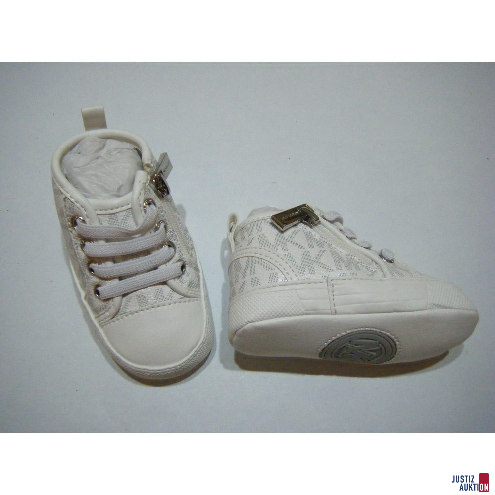 Kinderschuhe