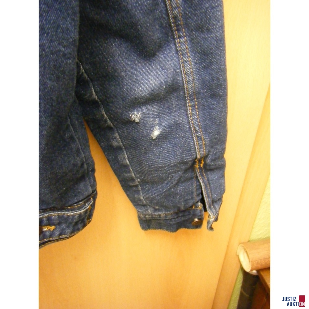 Jeansjacke - Löcher