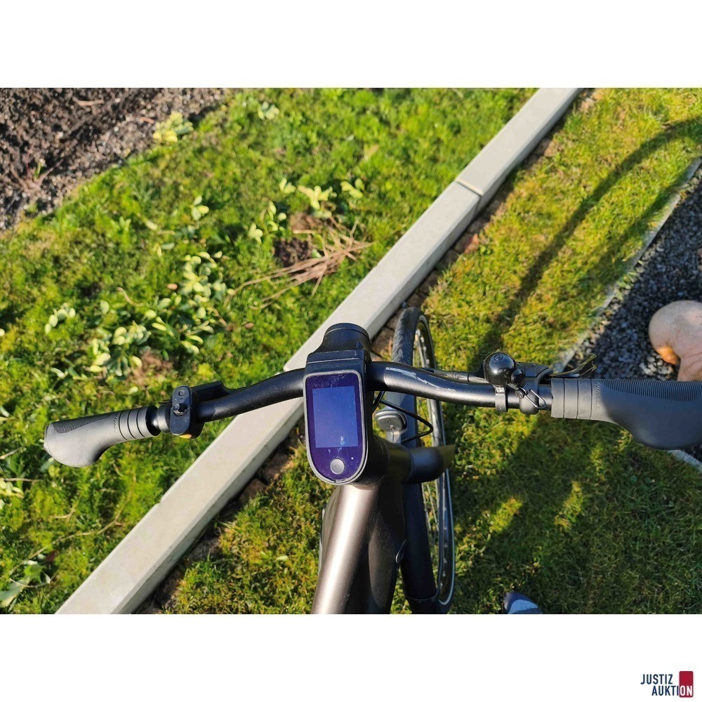 Besch&auml;digung am Lenker evtl&period; verbogene Bremshebel