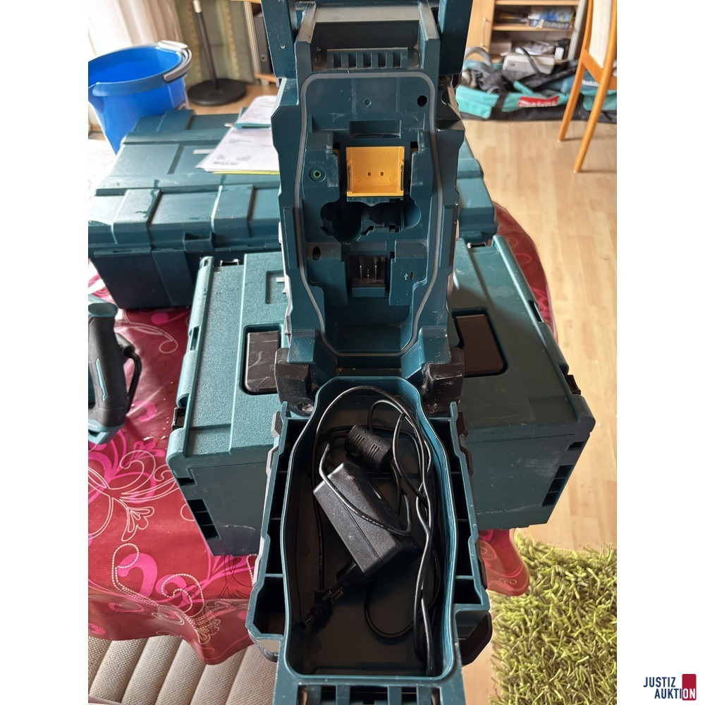 Akku-Baustellenradio R&uuml;ckseite