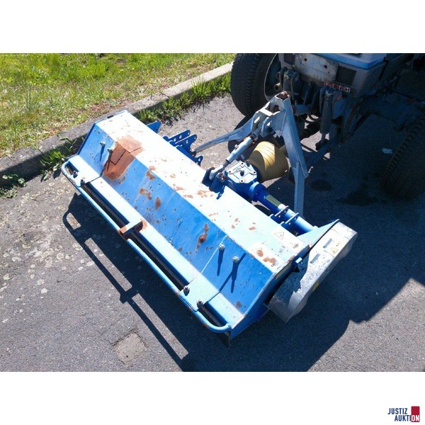 Frontansicht&sol; Mulchm&auml;hwerk