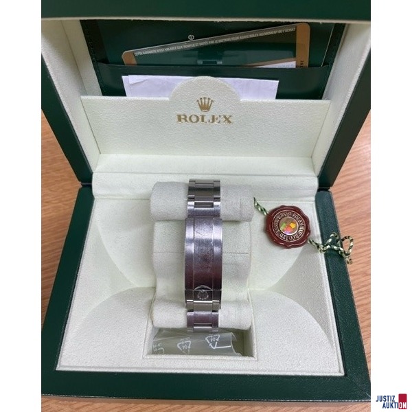 Rolex Submariner
