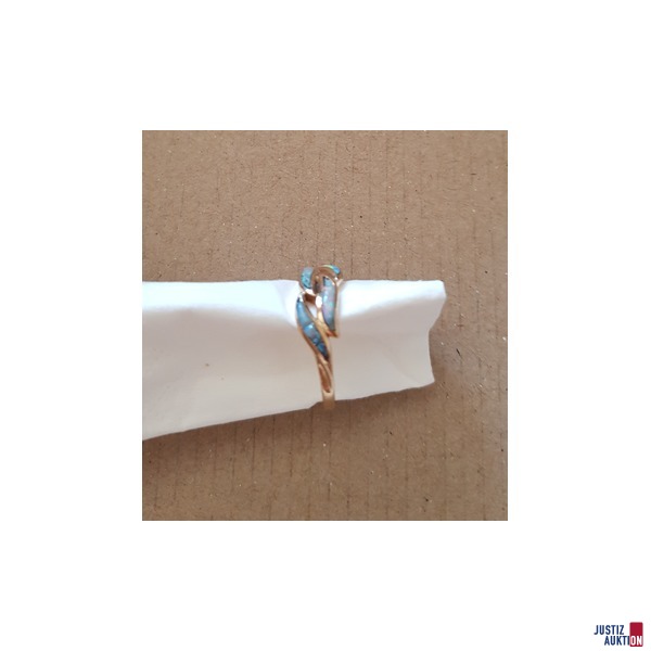 1 Goldring 14 Karat mit Steinen
