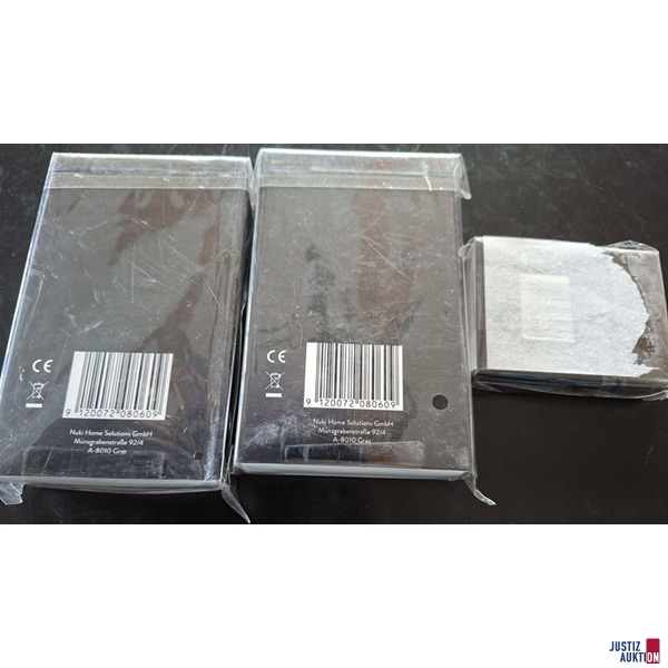 2 Nuki Keypad und 1 Nuki FOB Türöffner