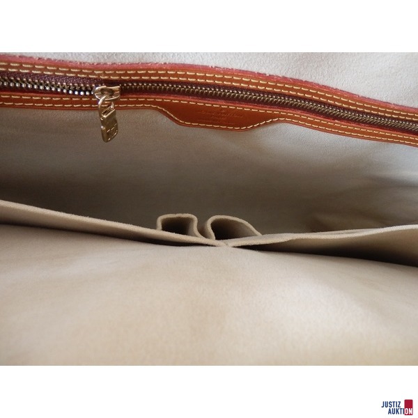 Handtasche