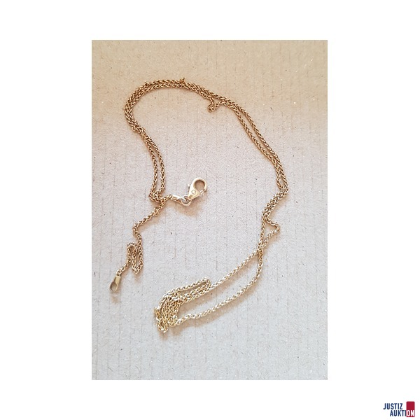 Goldkette mit Anhänger