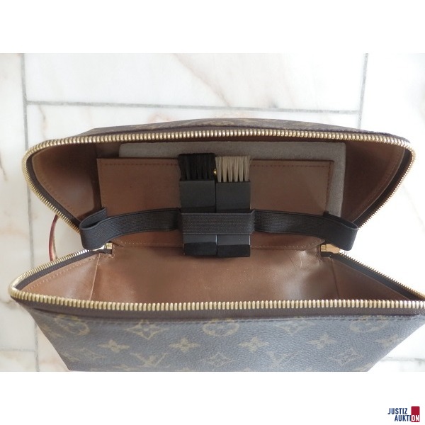 louis vuitton kulturtasche damen