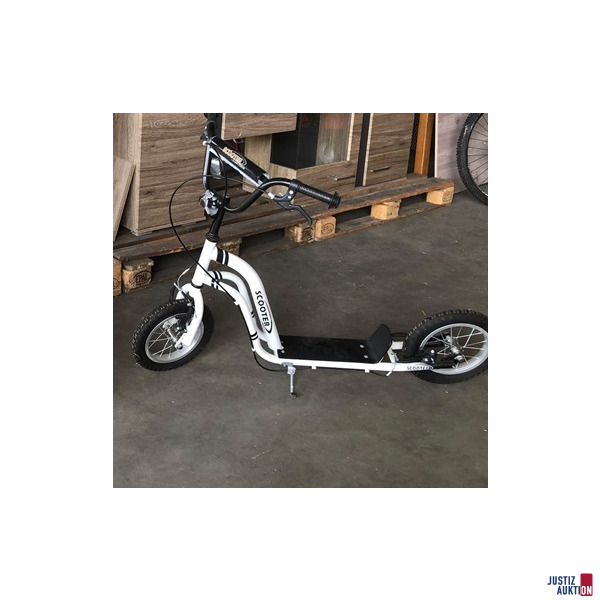 1 Kinderrad, 1 Roller und 1 Bollerwagen rot – foto 2 – kavel bij Justiz-Auktion, Augsburg