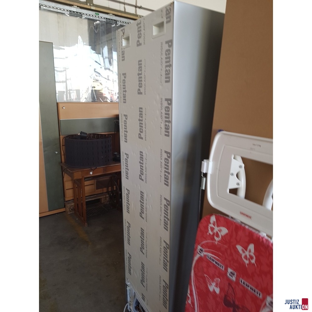 Kühlschrank hinten
