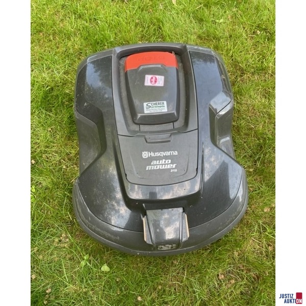 2 Husqvarna Rasenmäher-Roboter