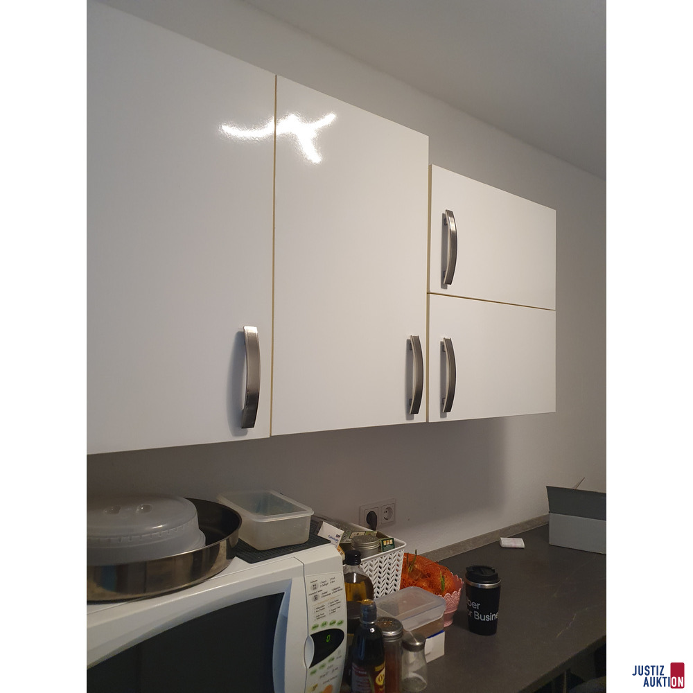 H&auml;ngeschrank aus K&uuml;che