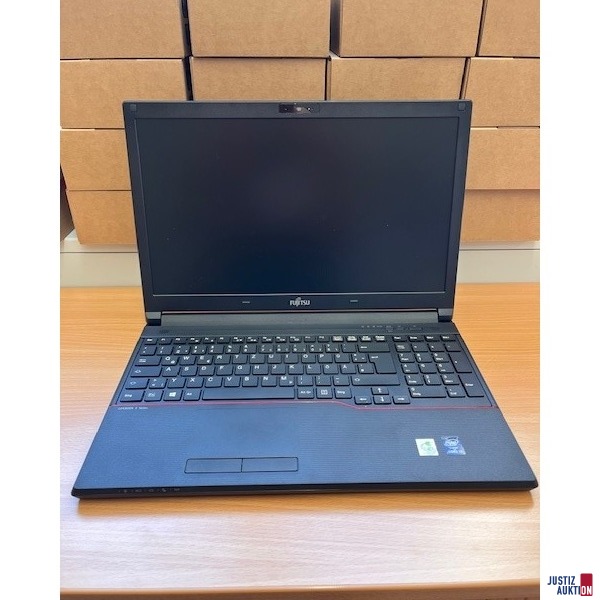 Laptop geöffnet