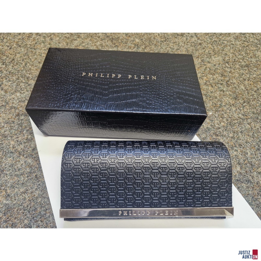 Karton und Brillenetui