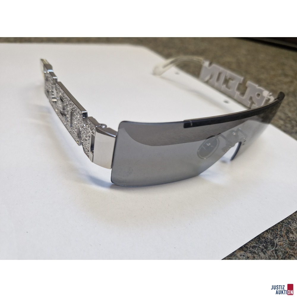 Gesamtansicht Brille