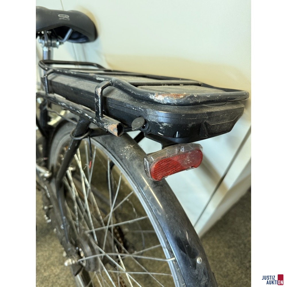 Gep&auml;cktr&auml;gerakku