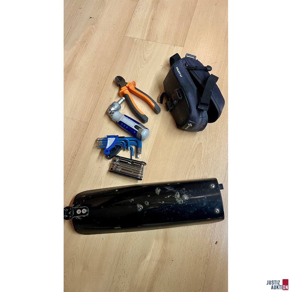 Deckel und Zubeh&ouml;r