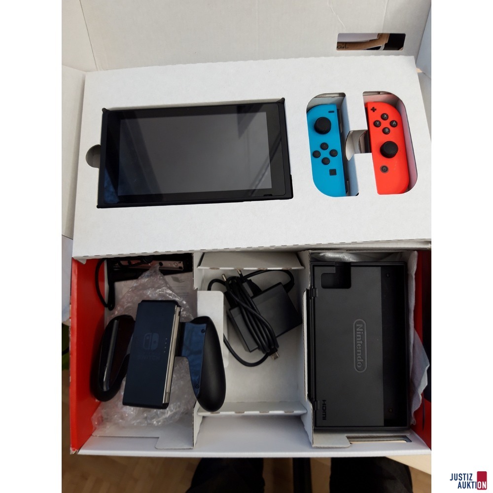 Nintendo Switch gebraucht/Gebrauchsspuren vorhanden