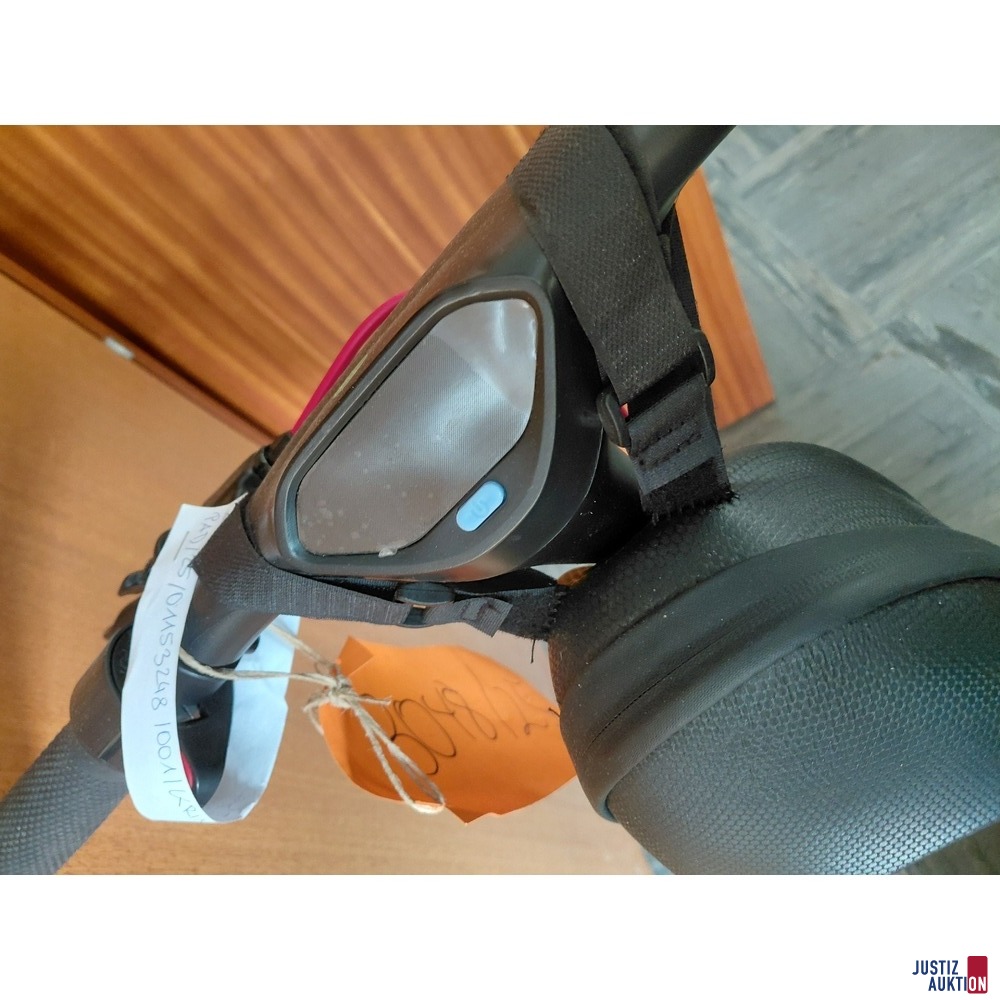E-Scooter ohne Ladeger&auml;t&nbsp; - Model bzw&period; Hersteller unbekannt&nbsp;