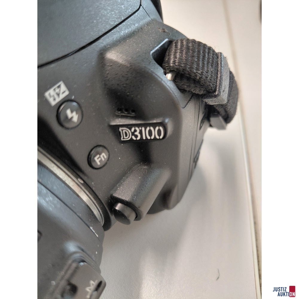 Nikon Kamera D3100 mit Objektiv DX &nbsp;AF-S Nikkor 18-55mm