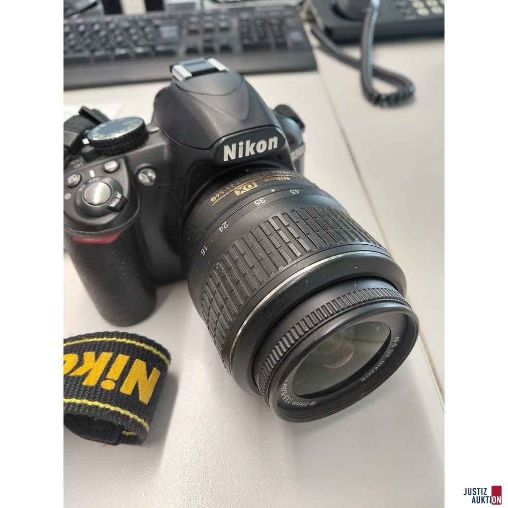Nikon Kamera D3100 mit Objektiv DX &nbsp;AF-S Nikkor 18-55mm