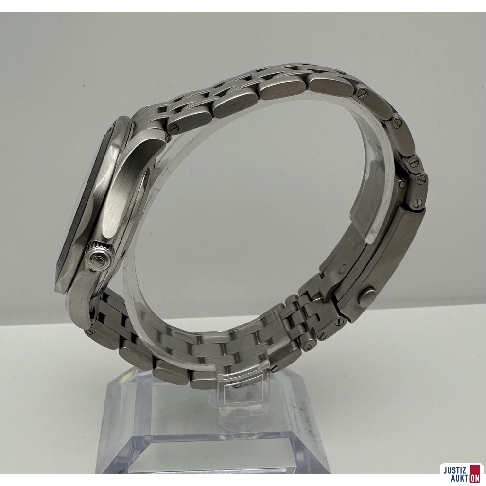 Armbanduhr Omega Seamaster Diver 300M