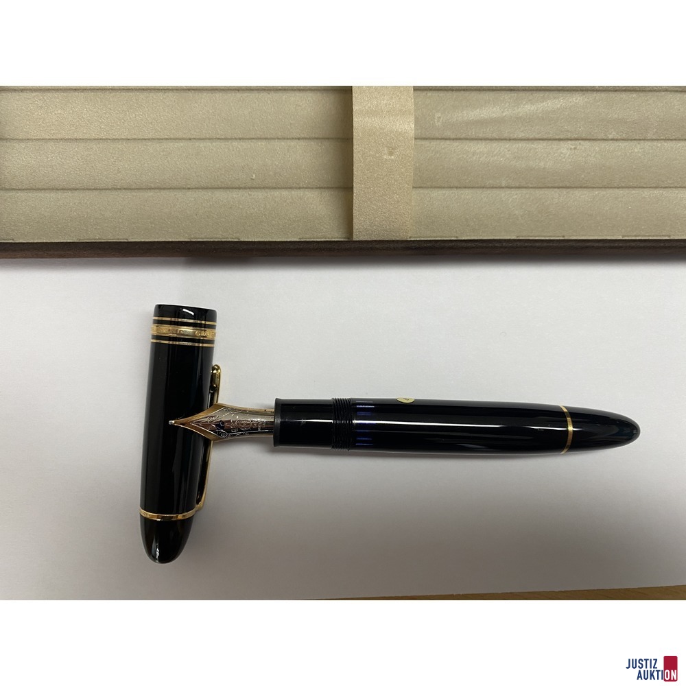 Füller mit Etui