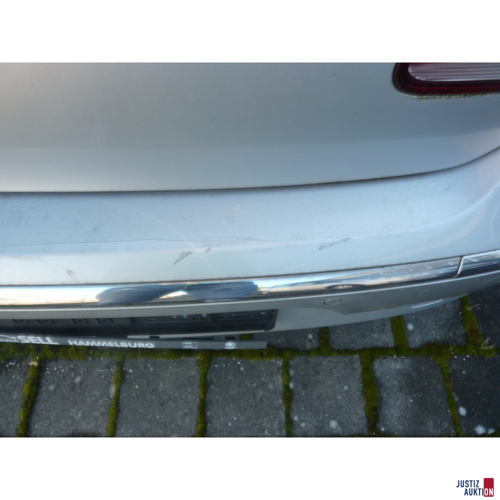 Stoßstange zerkratzt