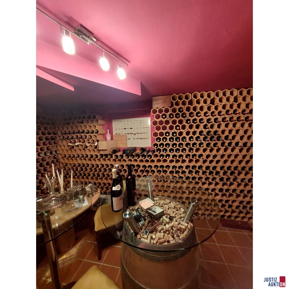 1494 diverse Flaschen Wein
