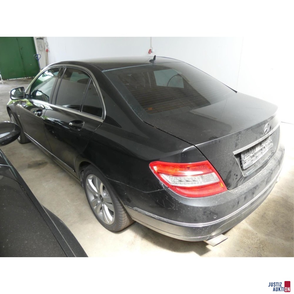 Mercedes 4