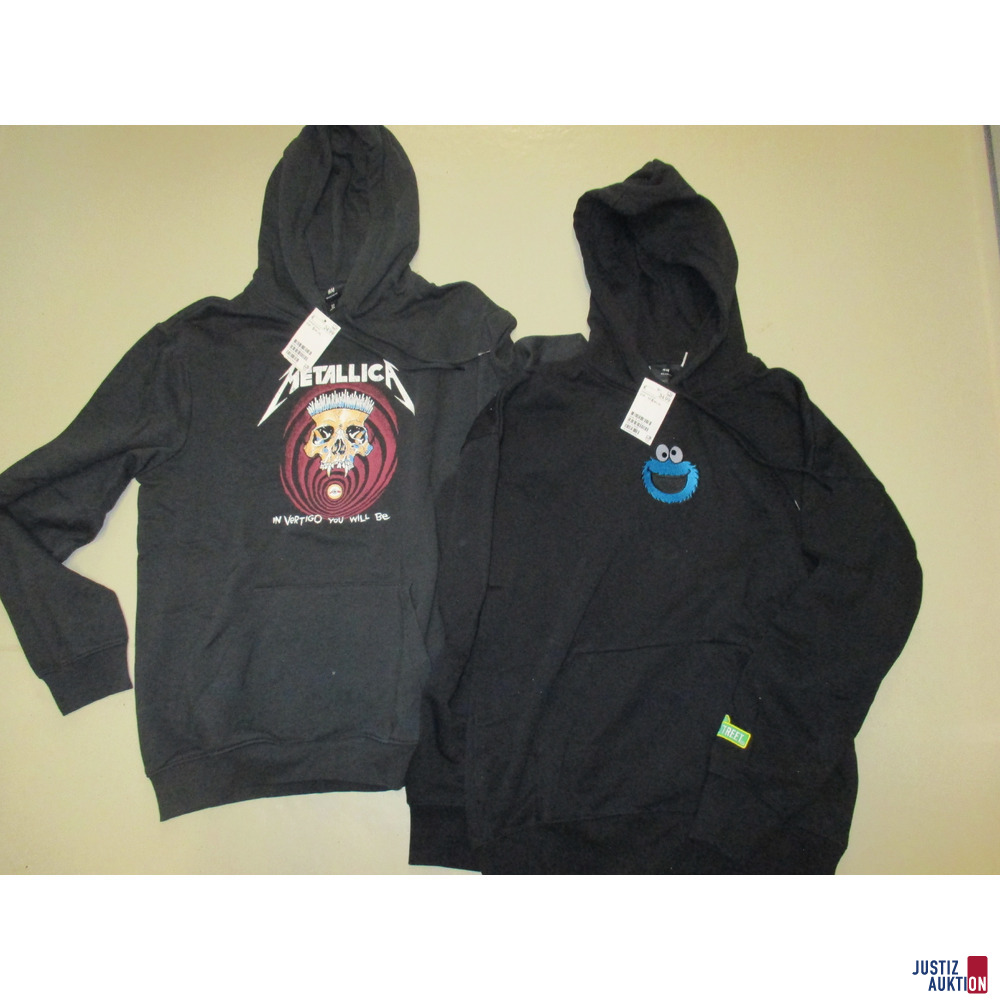 2 Hoodies