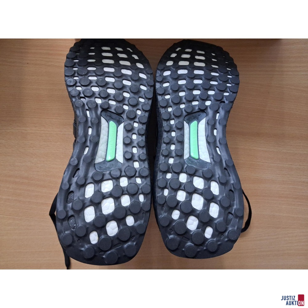 Schuhe Adidas