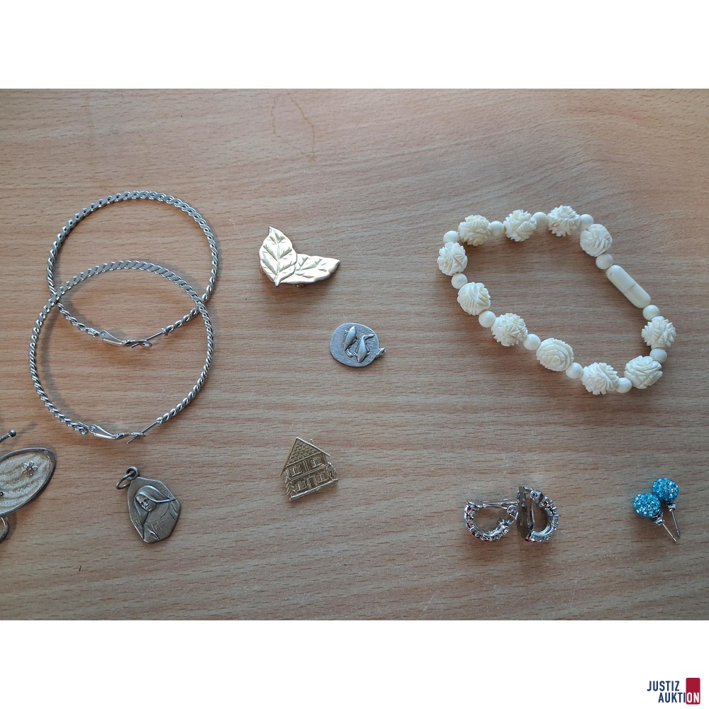 Konvolut Modeschmuck 15- teilig