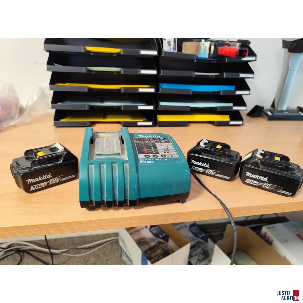 Makita Ladegerät DC18RA