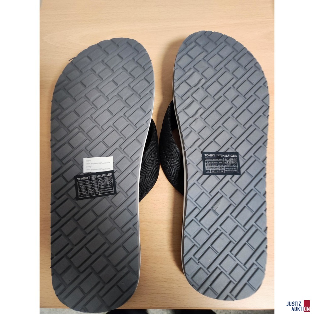 Tommy Hilfiger Flip Flops
