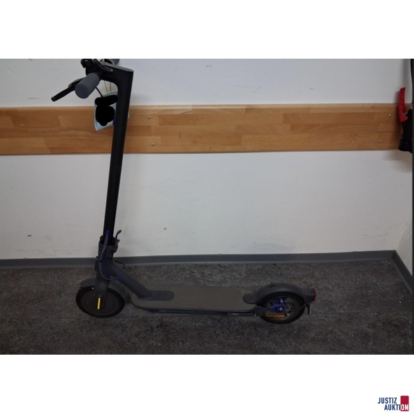 E Scooter MI Elektroroller